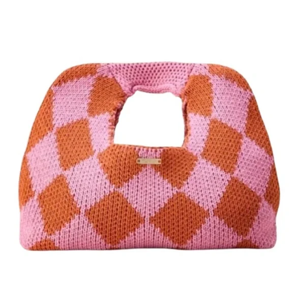 ‼️BLOWOUT SALE‼️5/$25 NEW kopari Pink and Orange Knit Women's Bag - Picture 4 of 4